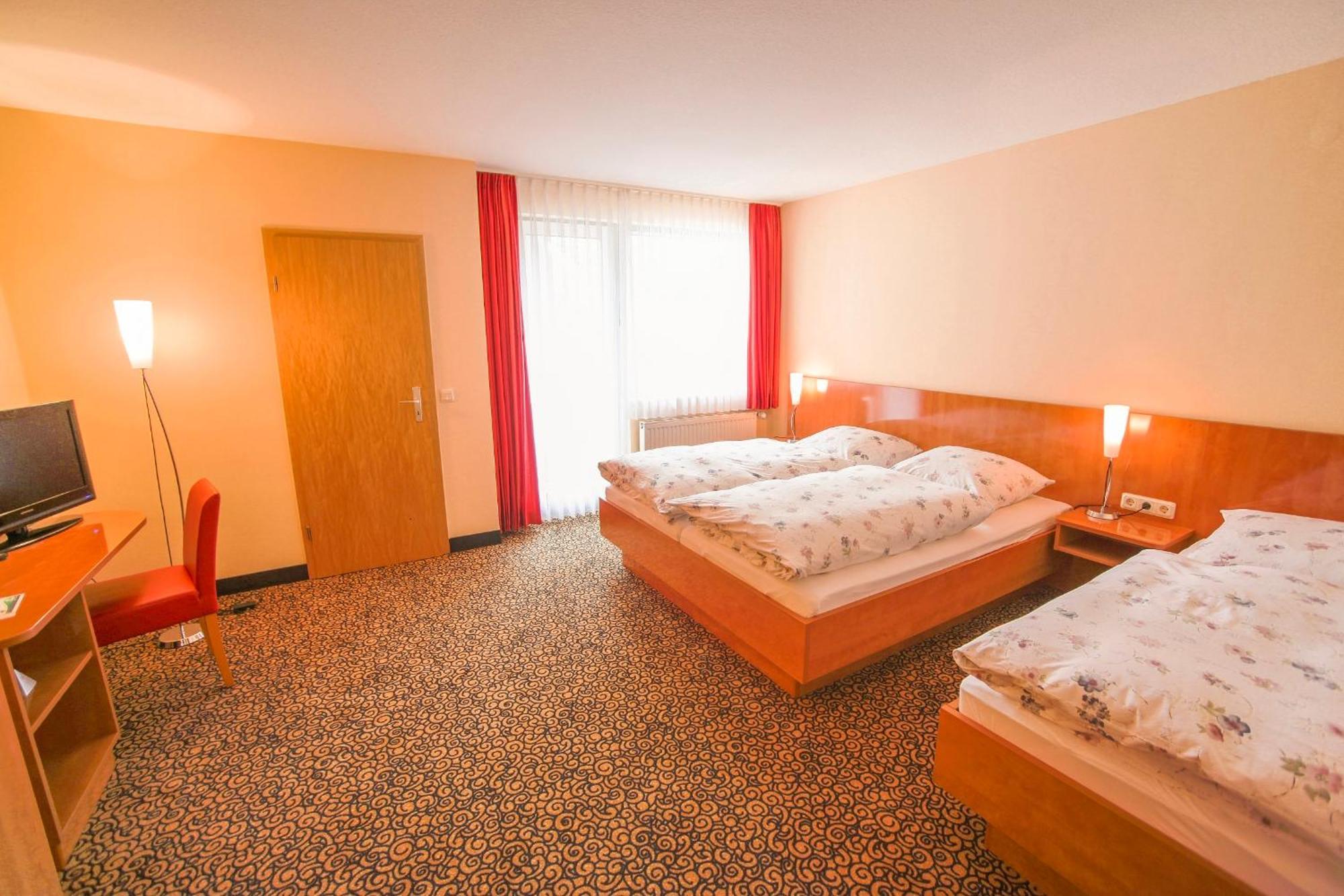 Hotel Matthias Gnarrenburg Ruang foto